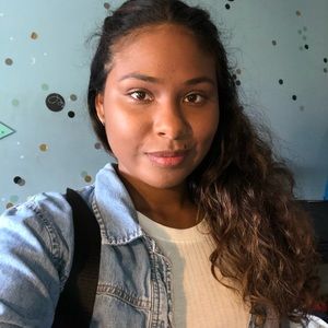 Meet your Posher, Andria